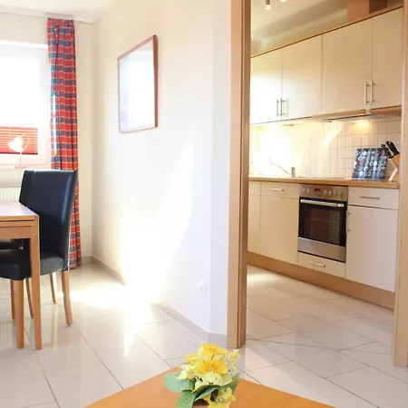 Rosenweg 2 1 דירה *