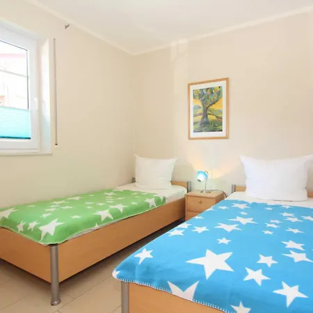 Rosenweg 2 1 דירה